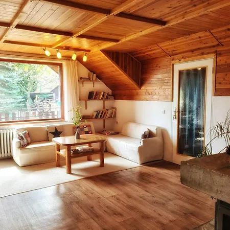 Bor Bed and Breakfast 3*