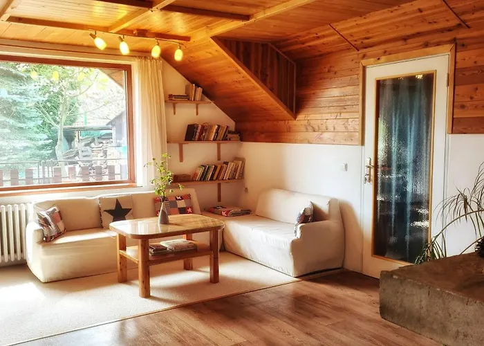Bor Bed & Breakfast 3*